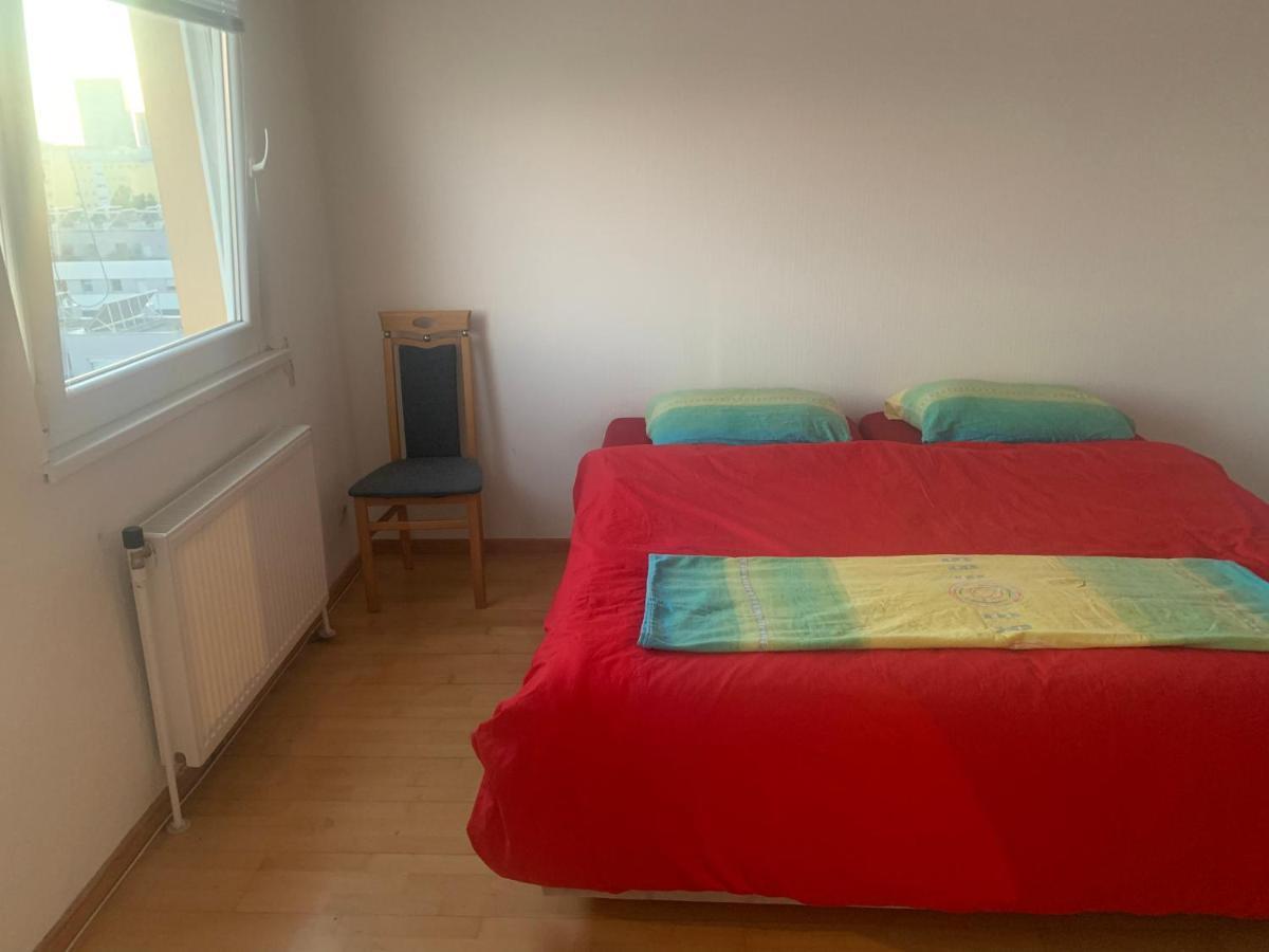 Sehr Schoene Zimmer 1 In Wien Favoriten Viena Exterior foto