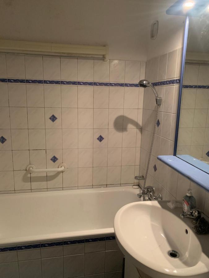 Sehr Schoene Zimmer 1 In Wien Favoriten Viena Exterior foto